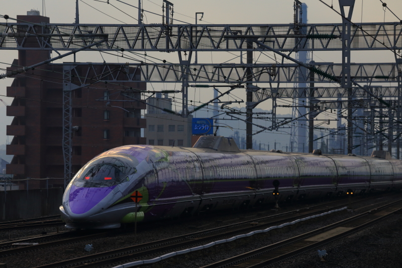 エバ新幹線 | 新世紀エヴァンゲリオン塗装の500系新幹線こだま